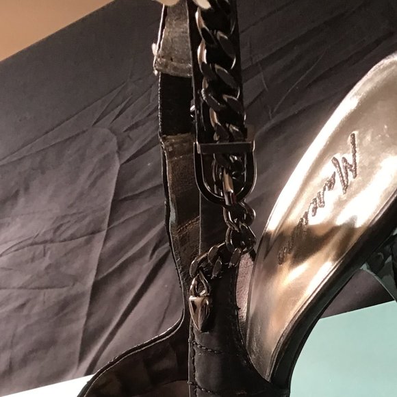 marciano 4.5" heel / chain slingbacks - Picture 5 of 5